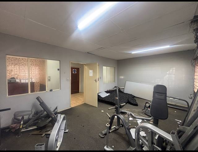 528M² WAREHOUSE TO LET IN PAROW INDUSTRIAL